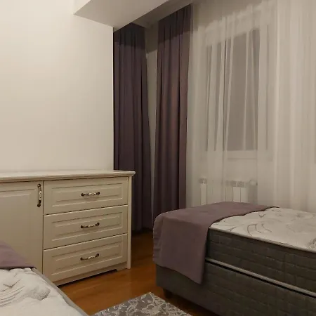 Апартаменты Luxury Iva Ii *