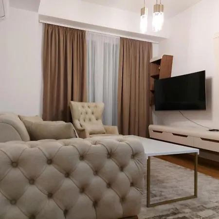 Апартаменты Luxury Iva Ii *