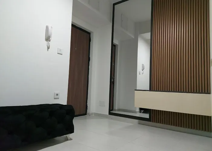 Luxury Iva Ii Apartment *